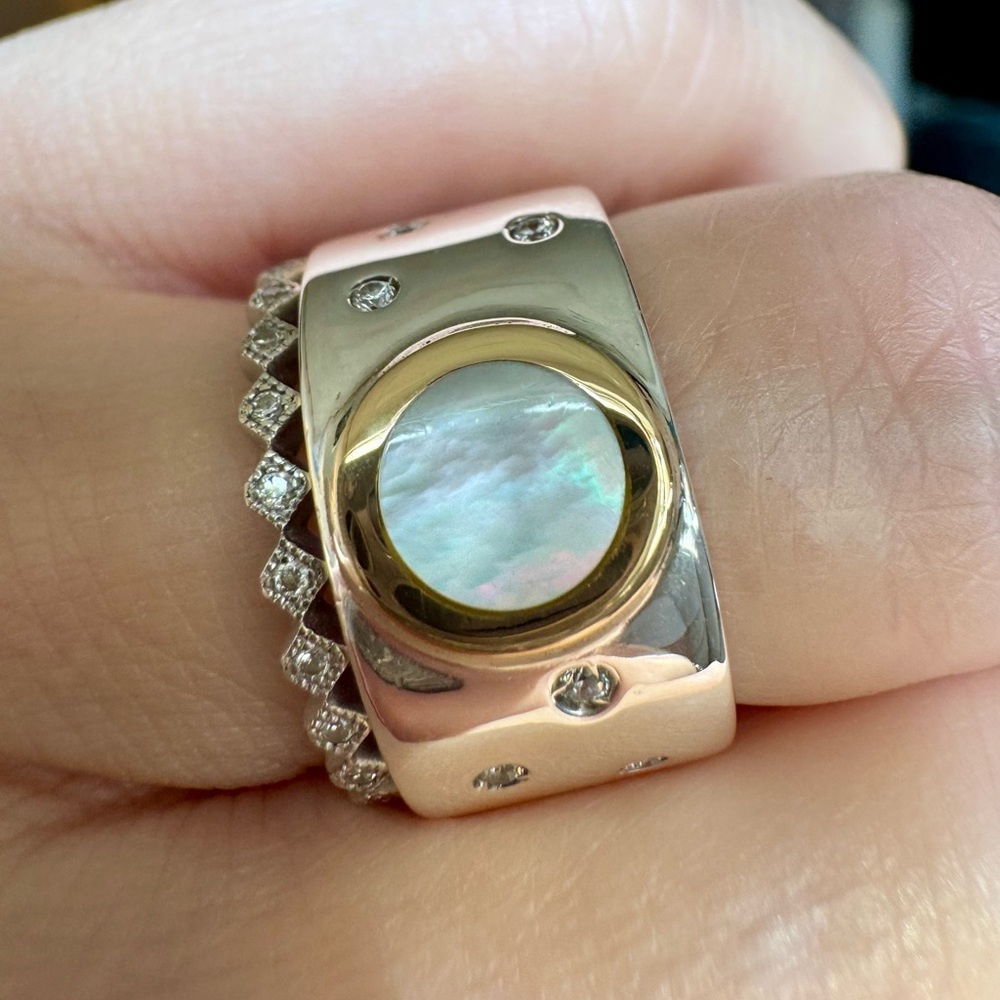 Clio Blue Paris Two-tone Medici Ring Size 8